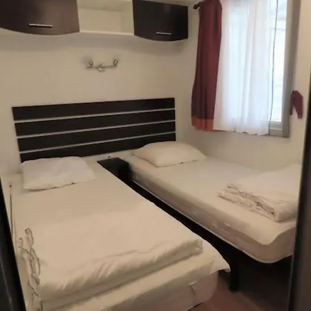 Campsite Mobile 6-pers Lei Suves-cotes D'azur-including Airco Roquebrune-sur-Argens